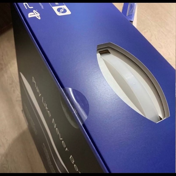 digital ps5 with control - Picture 3 of 3